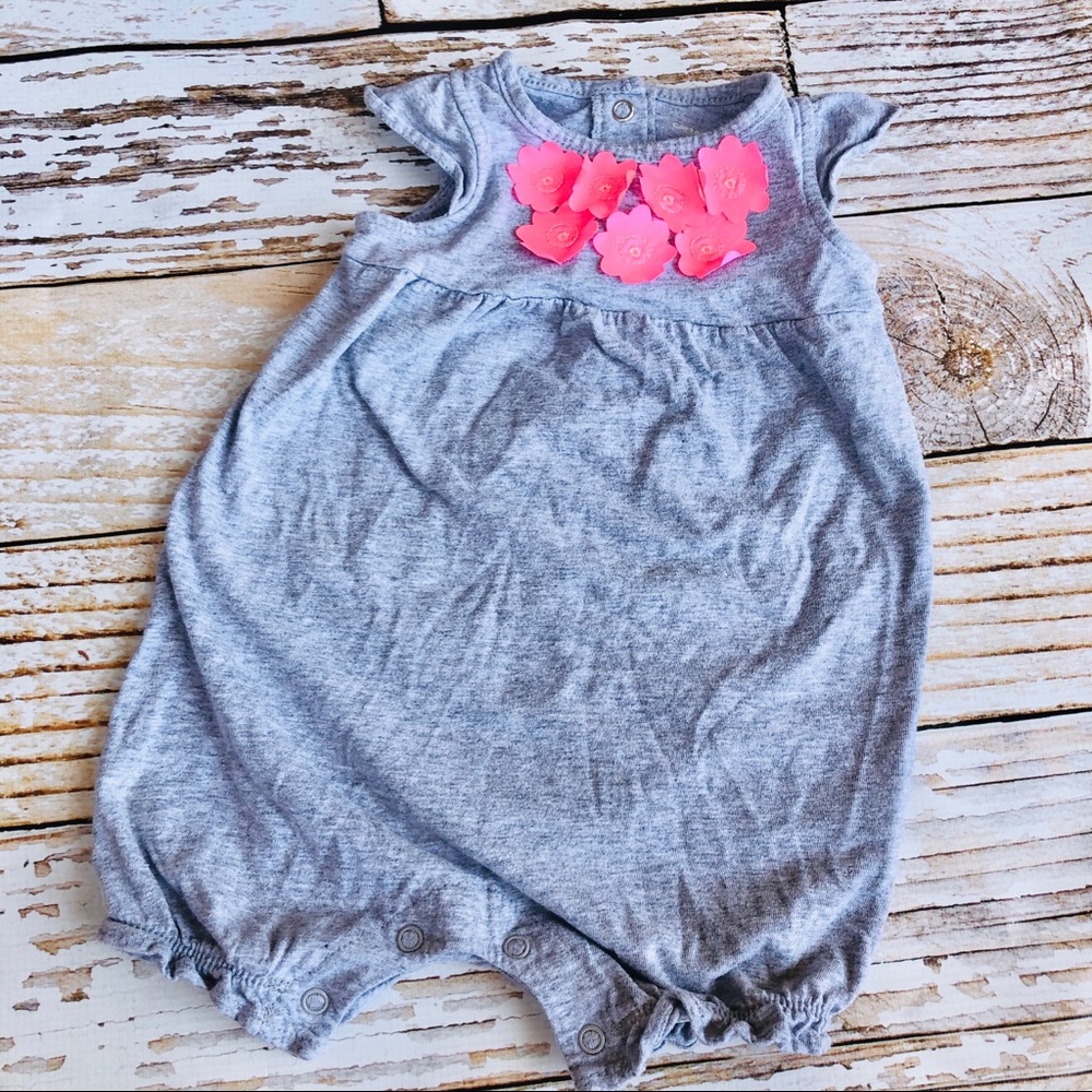 Carter’s Gray Bubble Romper - Size 6M